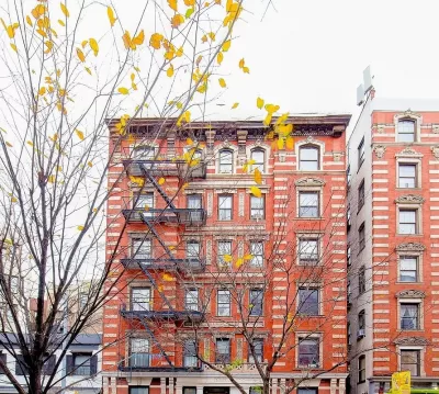 28BR House for Sale in New York, NY