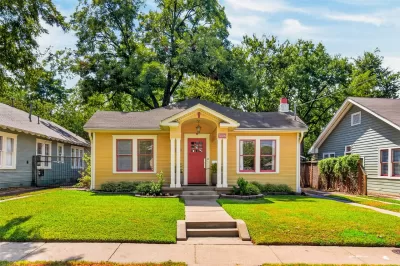 2BR House for Sale in Dallas, TX