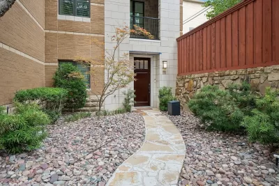 2BR Condo for Sale in Dallas, TX