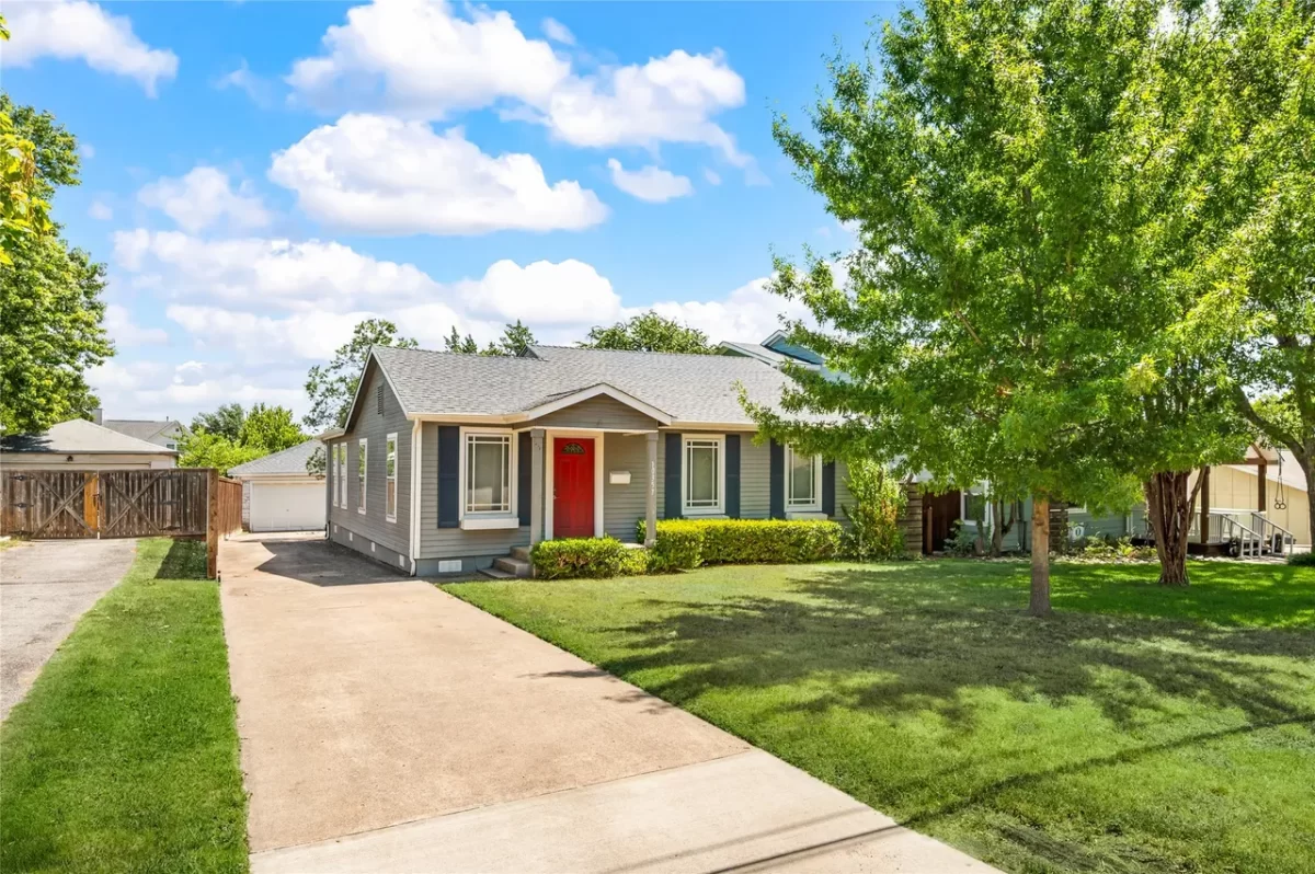 2BR House for Sale in Dallas, TX