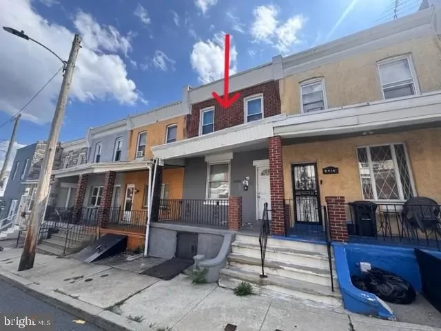 3BR Townhouse for Sale in Philadelphia, PA