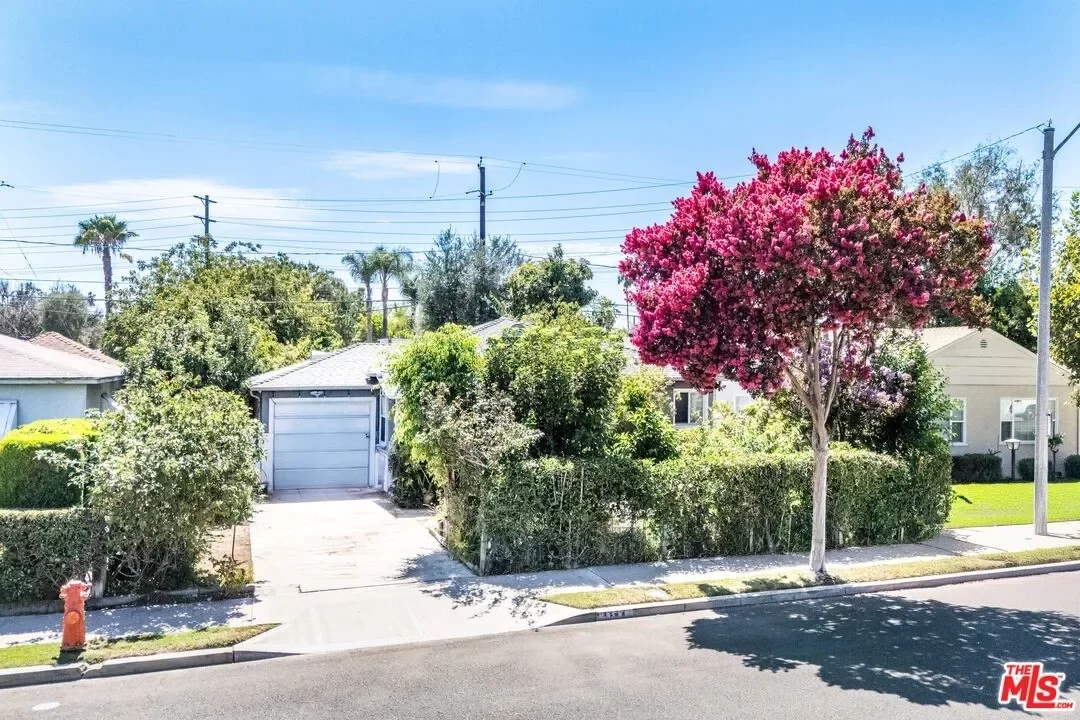 3BR House for Sale in Burbank, CA