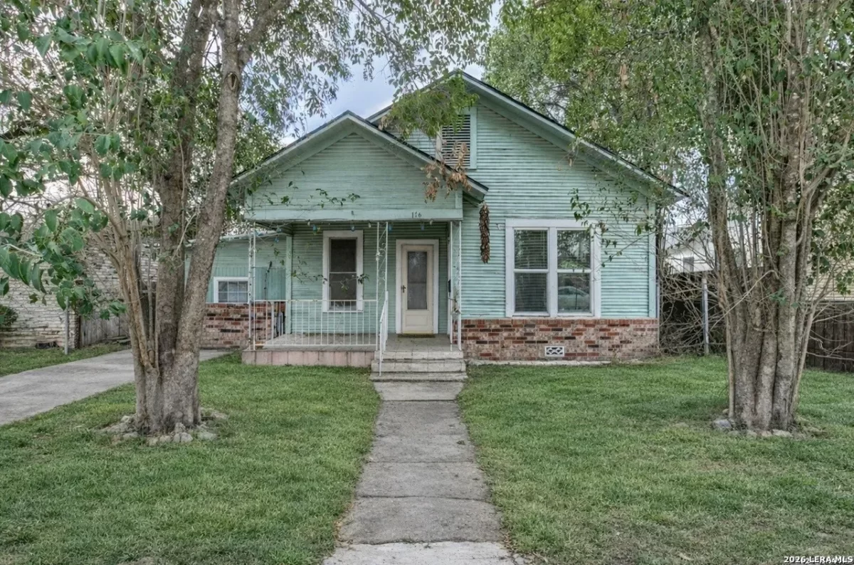 3BR House for Sale in San Antonio, TX