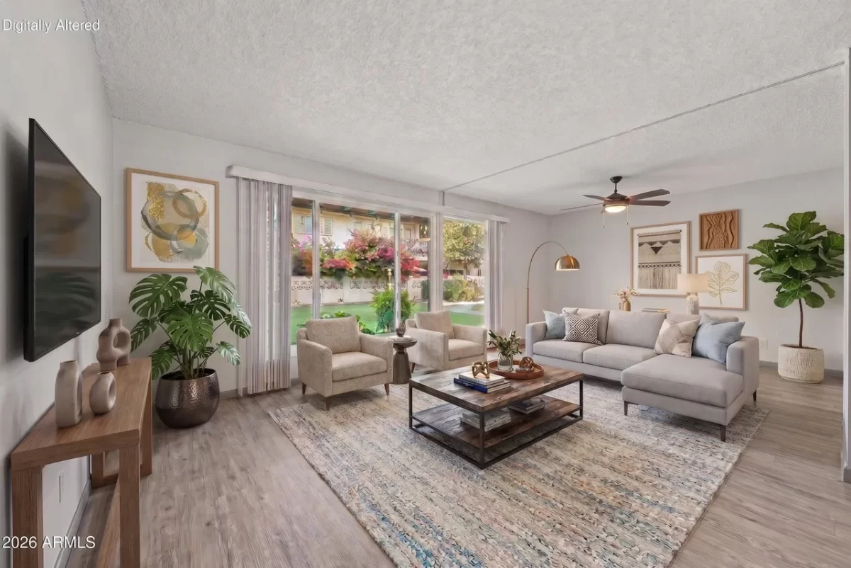 2BR Townhouse for Sale in Phoenix, AZ
