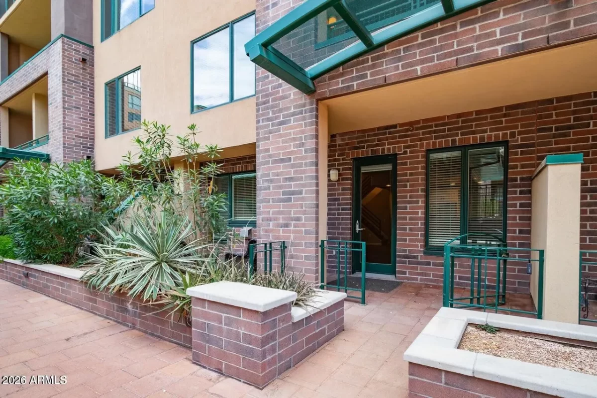 2BR Townhouse for Rent in Phoenix, AZ