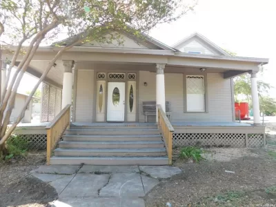 2BR House for Rent in San Antonio, TX