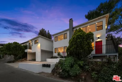 3BR Townhouse for Rent in Los Angeles, CA