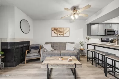 2BR Condo for Sale in Tempe, AZ