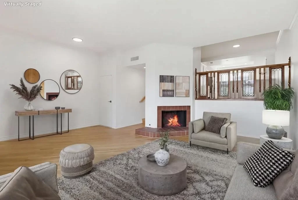 2BR Townhouse for Sale in San Diego, CA