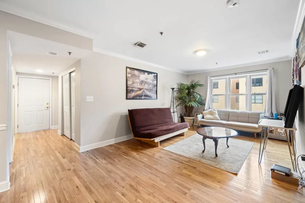 3BR Apartment for Rent in Hoboken, NJ