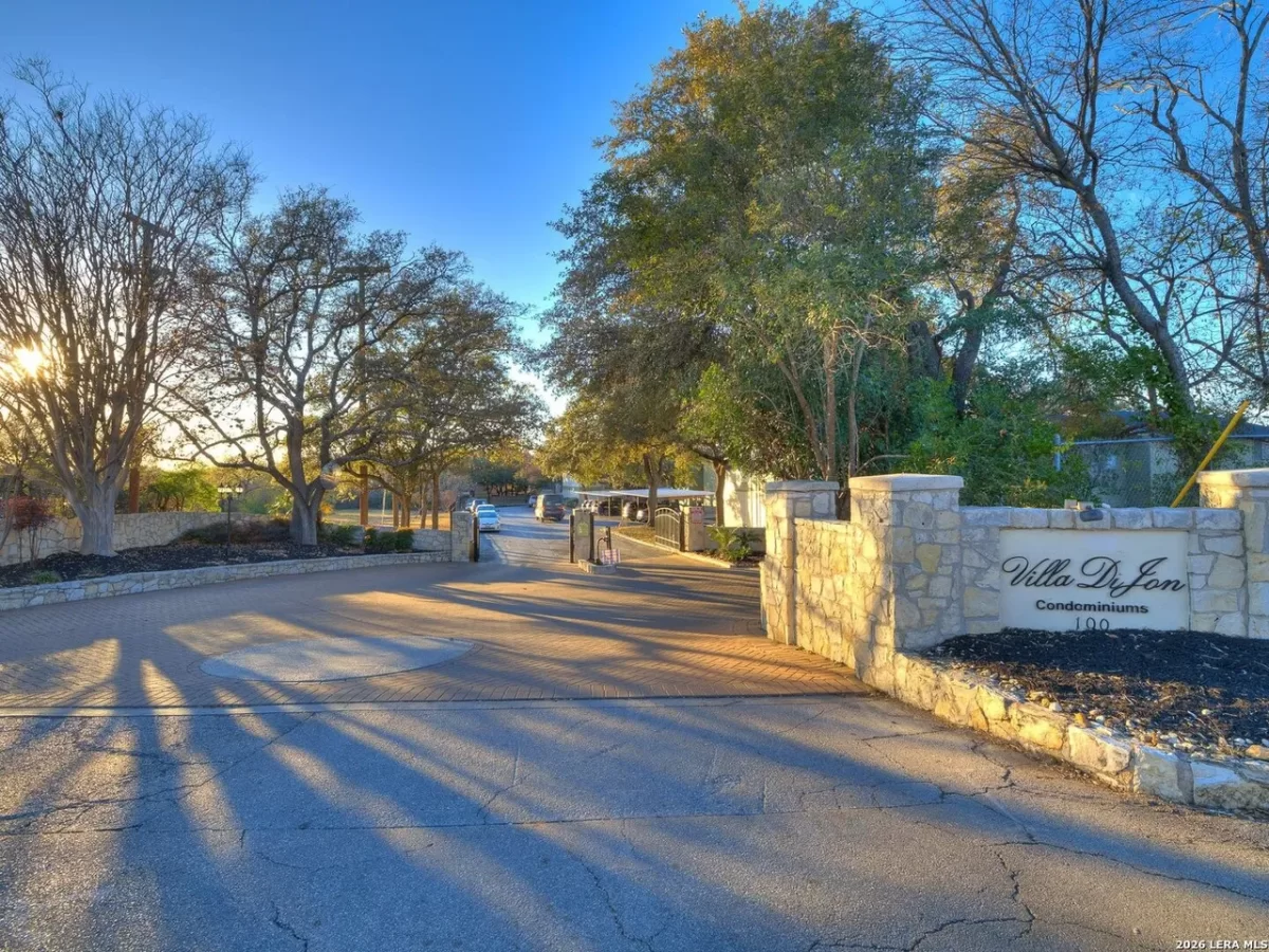 3BR Condo for Sale in San Antonio, TX