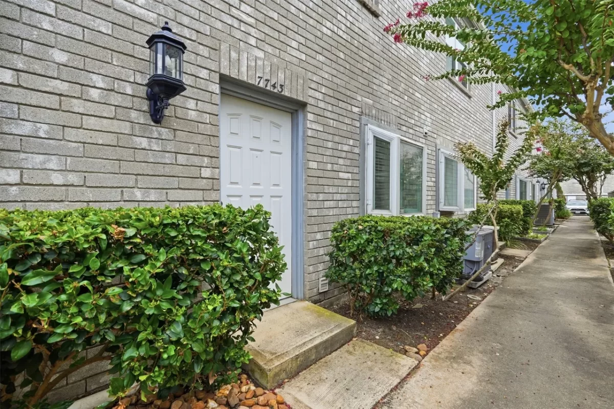 2BR Condo for Rent in Houston, TX
