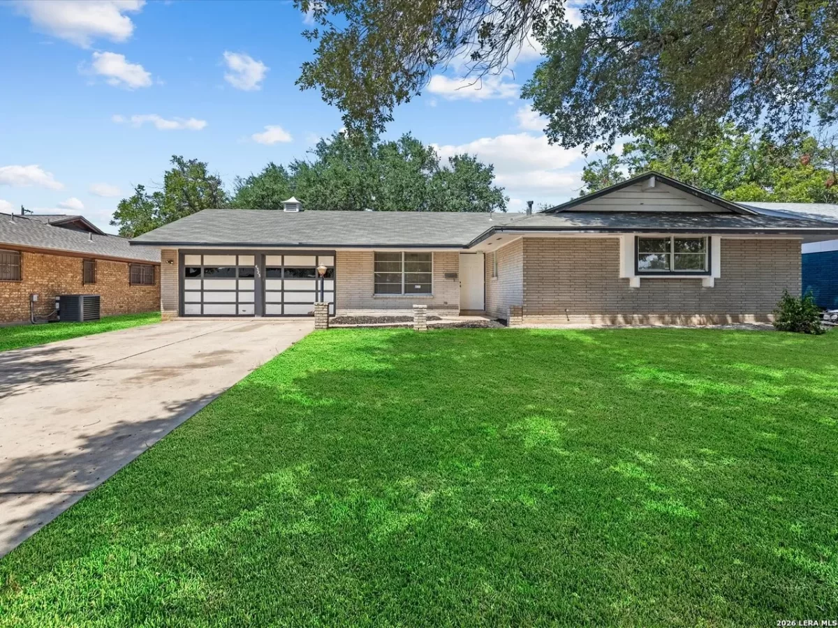 3BR House for Sale in San Antonio, TX