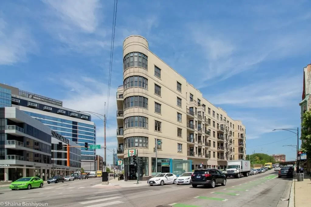 2BR Condo for Rent in Chicago, IL