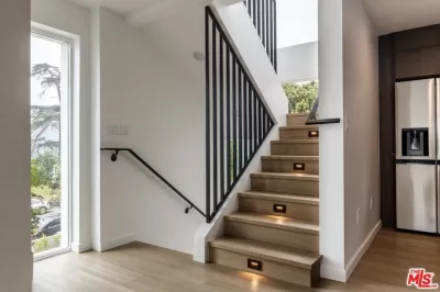 3BR Townhouse for Rent in Los Angeles, CA