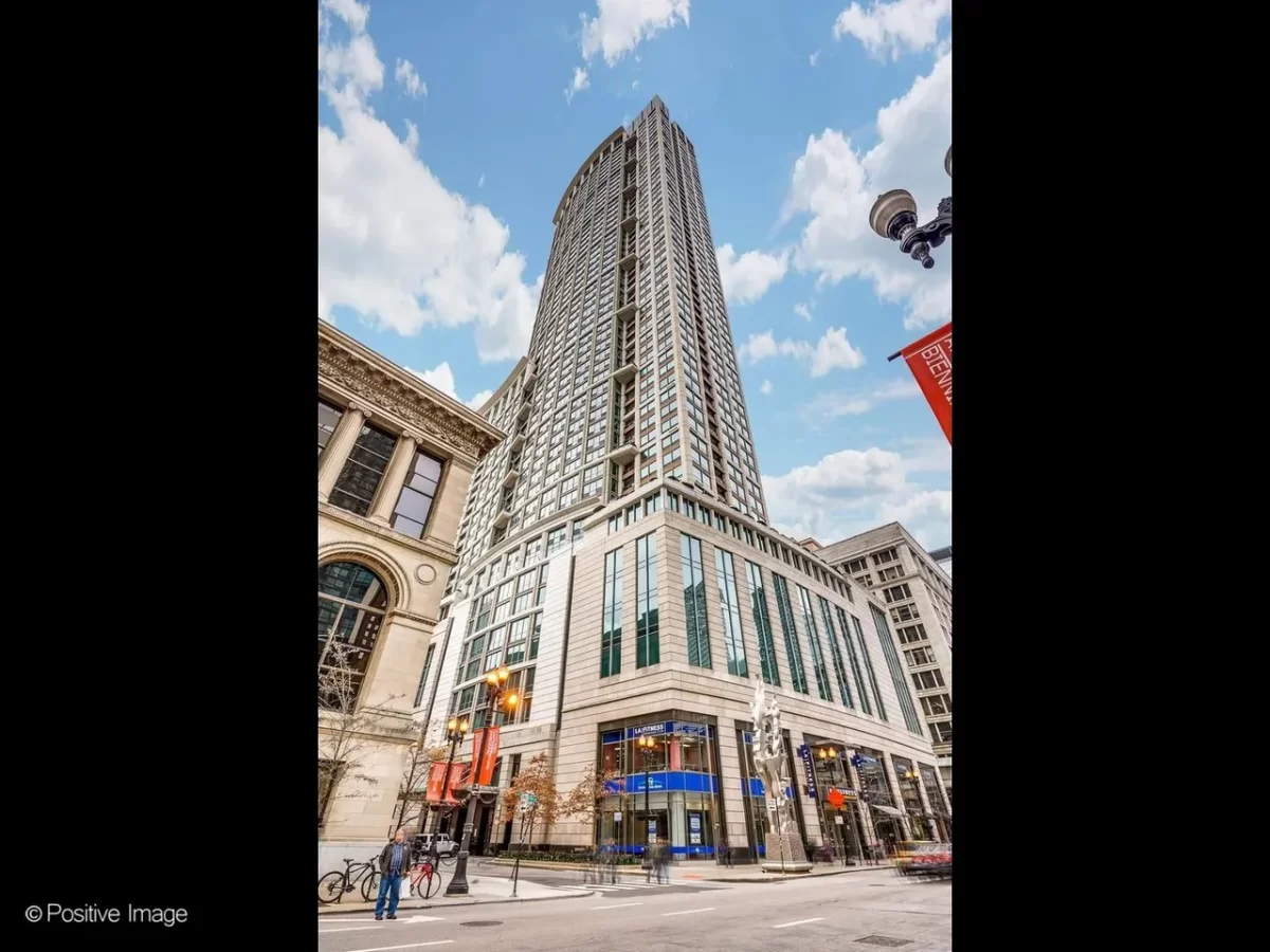 1BR Condo for Sale in Chicago, IL