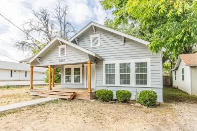 3BR House for Sale in Dallas, TX