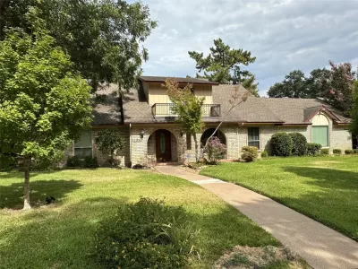 4BR House for Sale in Dallas, TX