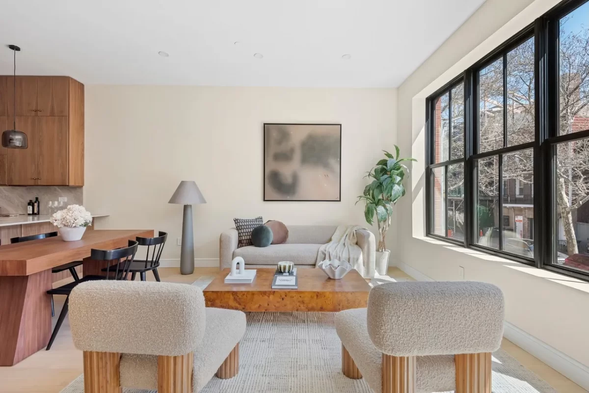2BR Townhouse for Sale in Brooklyn, NY