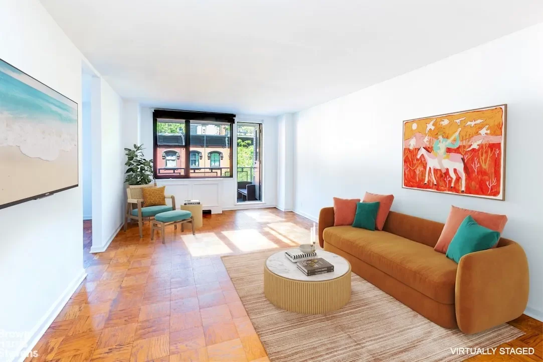 1BR Multi-Family for Sale in Manhattan, NY