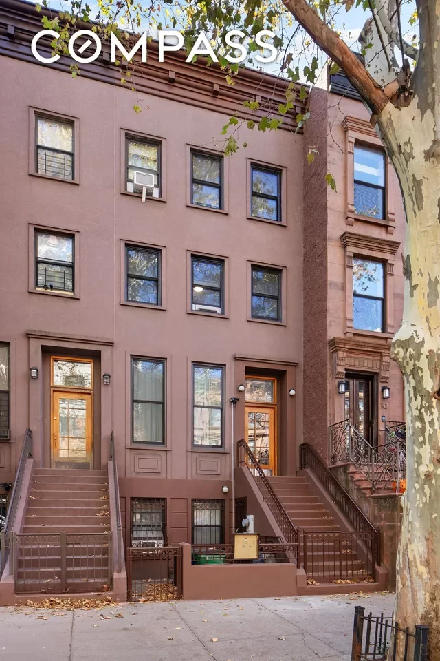5BR Townhouse for Sale in Manhattan, NY