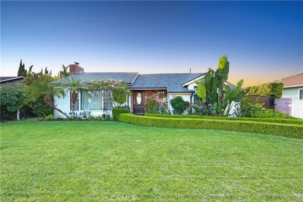 3BR House for Sale in Downey, CA