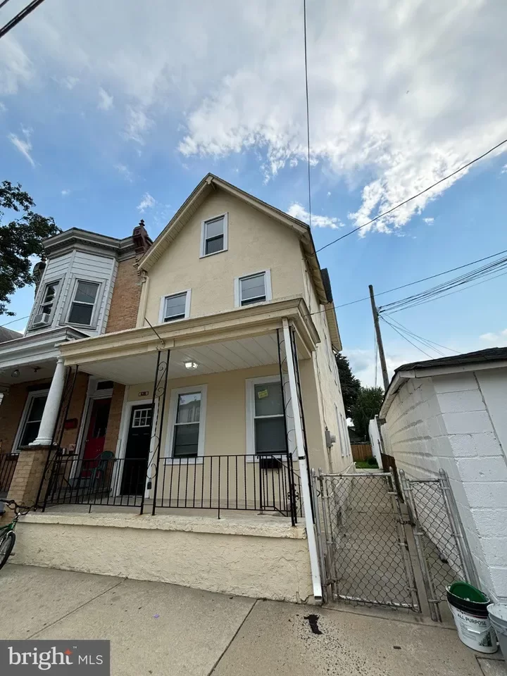 4BR Townhouse for Rent in Gloucester City, NJ