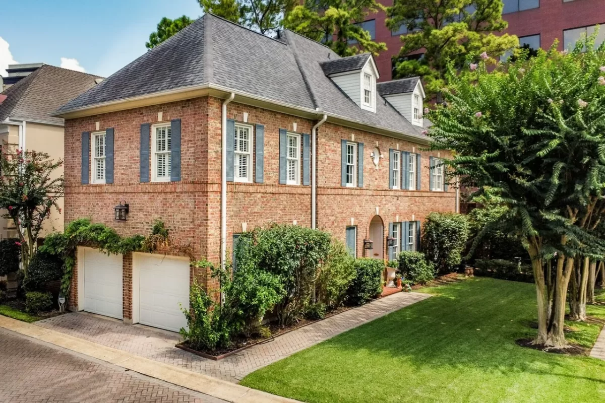 4BR House for Sale in Houston, TX