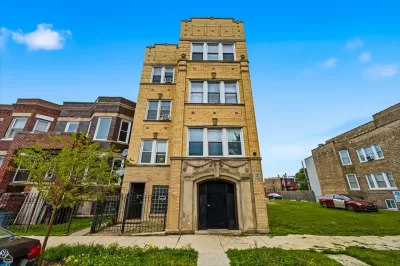 9BR Multi-Family for Sale in Chicago, IL
