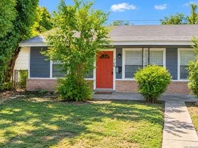 2BR House for Rent in San Antonio, TX