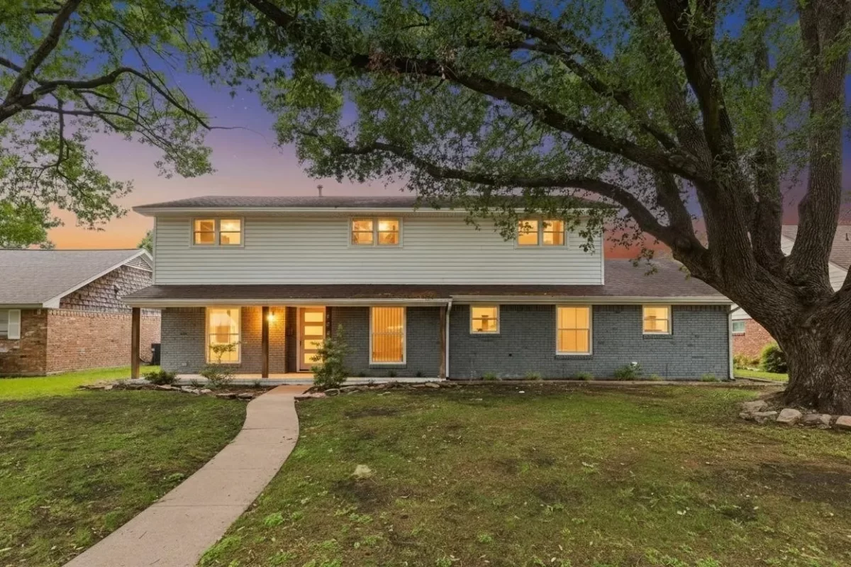 4BR House for Sale in Dallas, TX