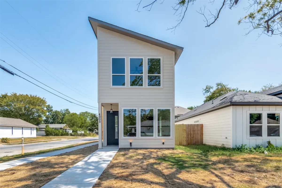 3BR House for Sale in Dallas, TX