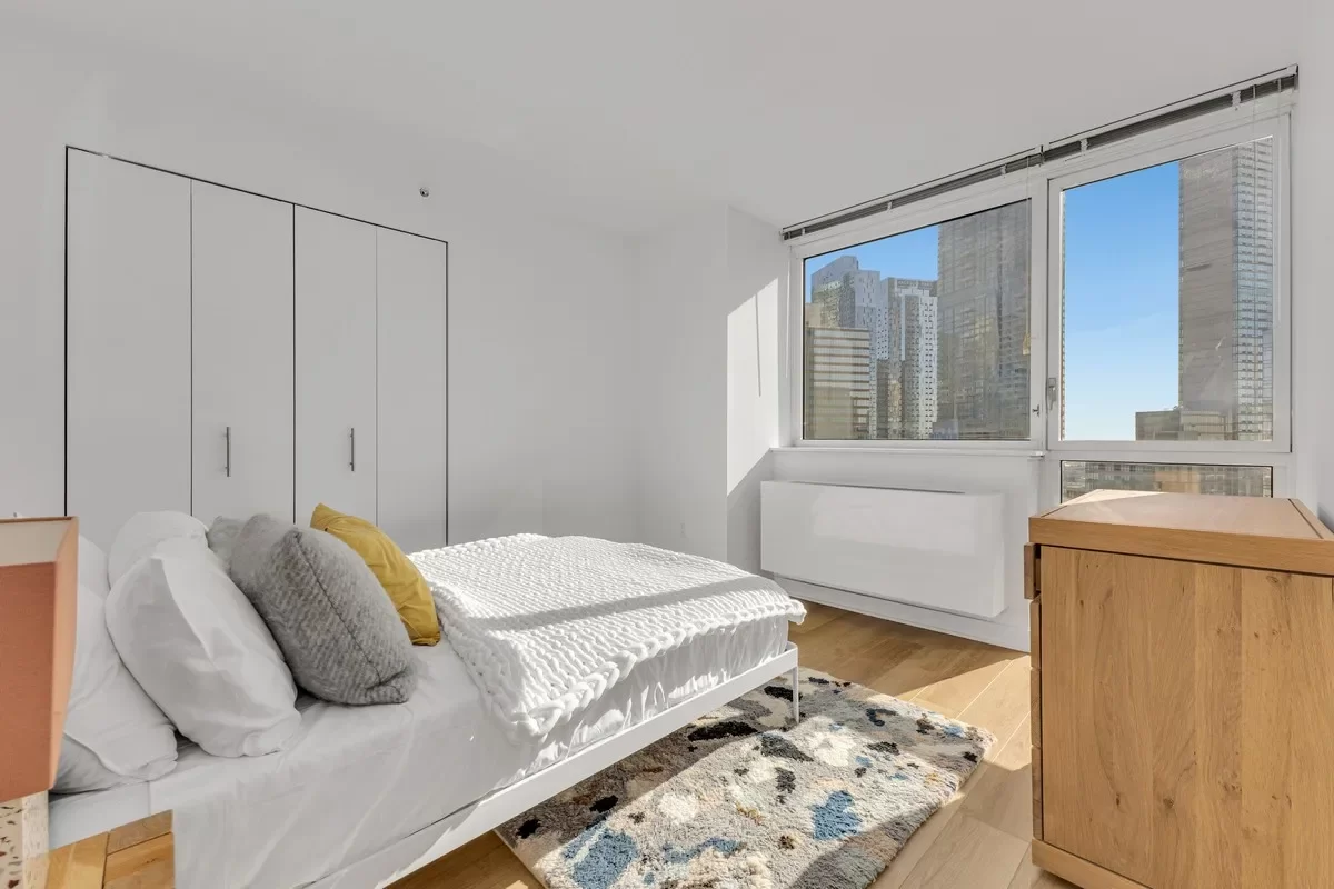 1BR Apartment for Rent in Queens, NY