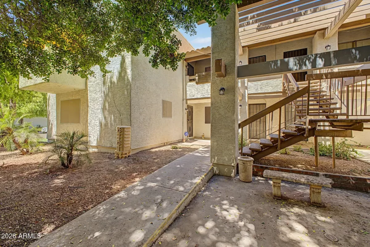2BR Condo for Sale in Phoenix, AZ