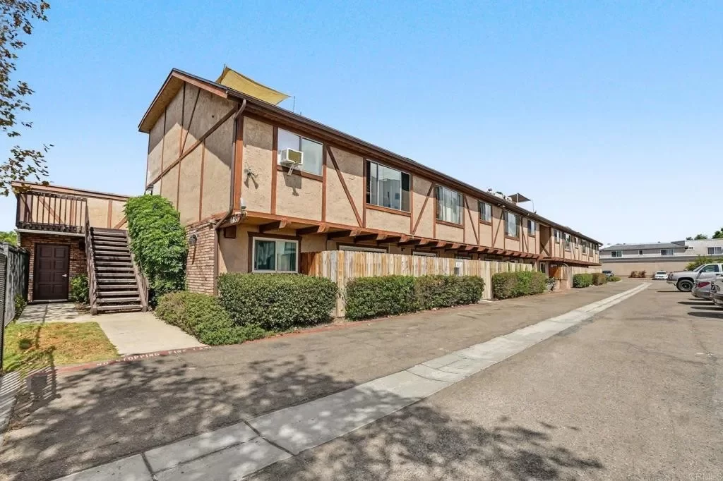 2BR Condo for Sale in Chula Vista, CA