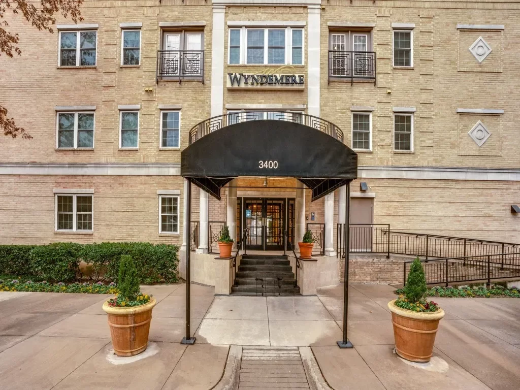 1BR Condo for Sale in Dallas, TX