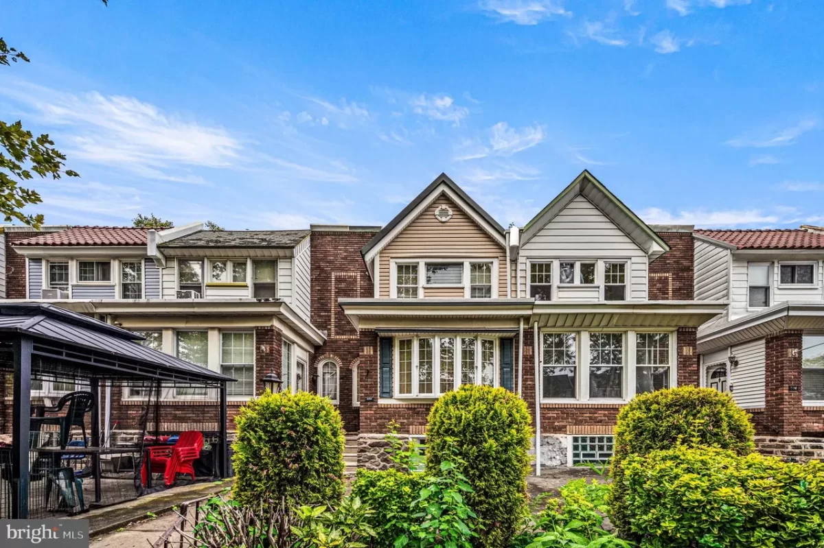 3BR Townhouse for Sale in Philadelphia, PA