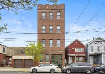 2BR Condo for Rent in Bayonne, NJ