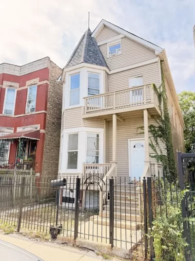 3BR Apartment for Rent in Chicago, IL
