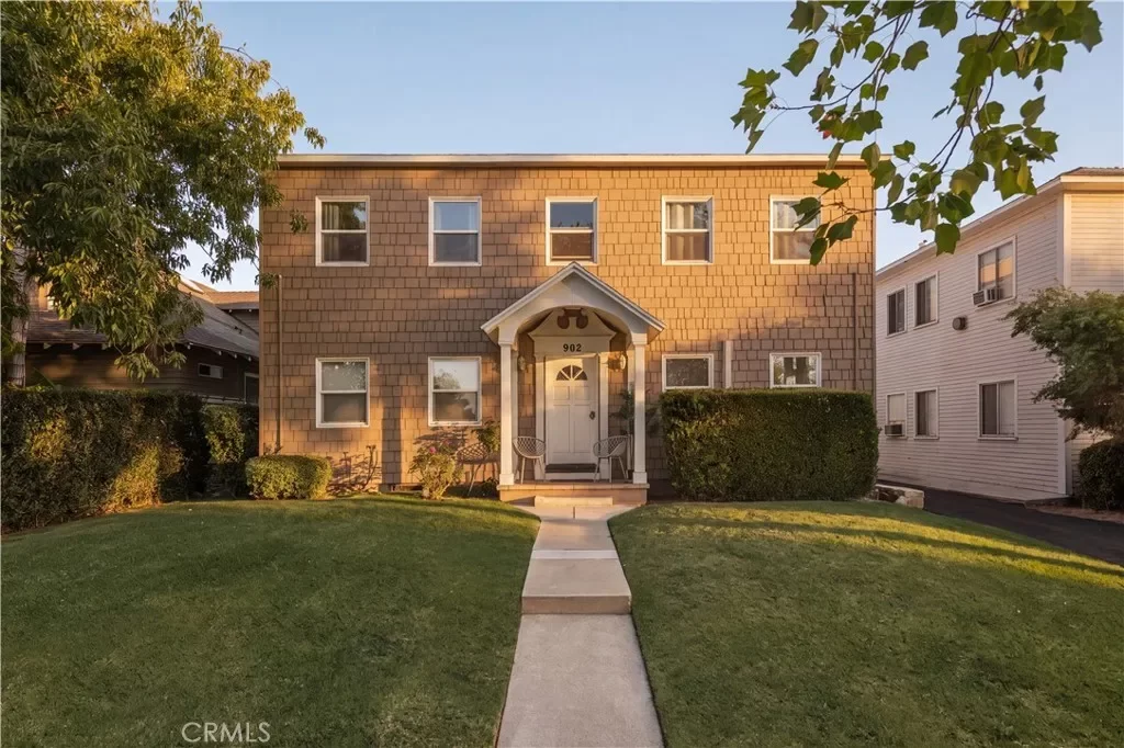 House for Rent in Pasadena, CA
