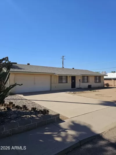 3BR House for Rent in Phoenix, AZ