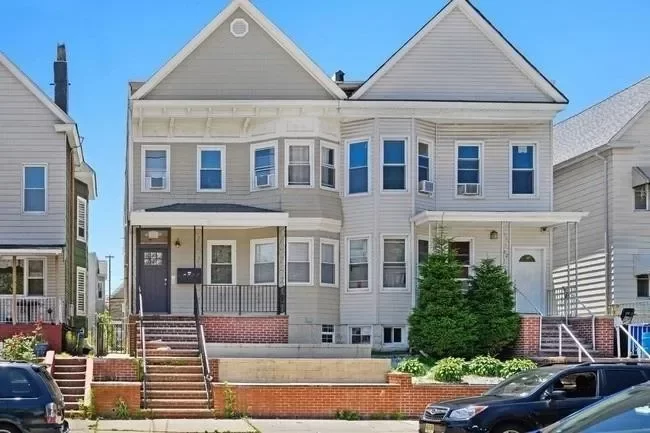 2BR Apartment for Rent in Bayonne, NJ