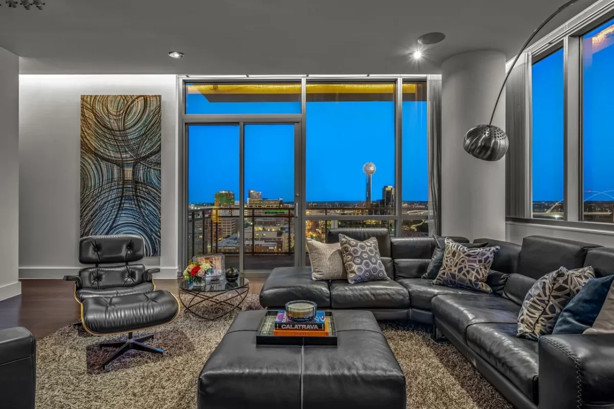 2BR Condo for Sale in Dallas, TX