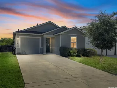 3BR House for Sale in San Antonio, TX