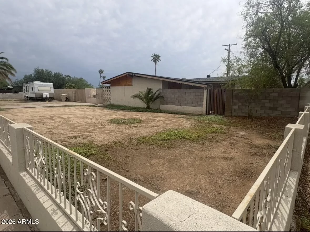 4BR House for Sale in Glendale, AZ