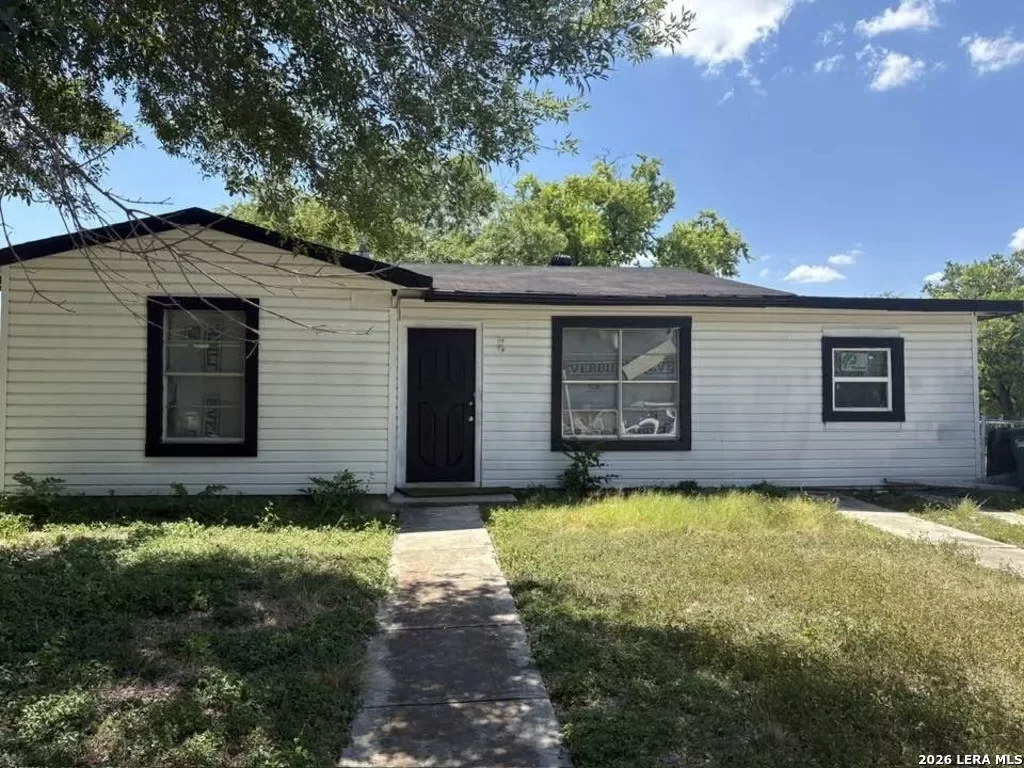 3BR House for Sale in San Antonio, TX
