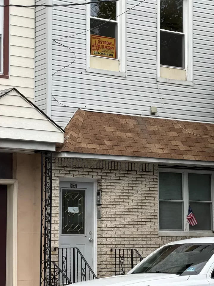 2BR Multi-Family for Rent in Jersey City, NJ