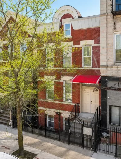 8BR Multi-Family for Sale in Chicago, IL