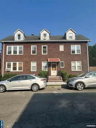 3BR Multi-Family for Rent in Ridgefield, NJ
