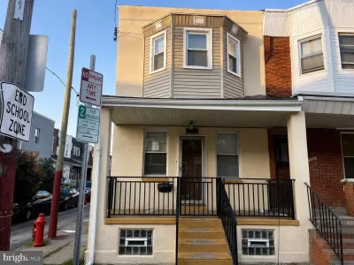 3BR Townhouse for Sale in Philadelphia, PA